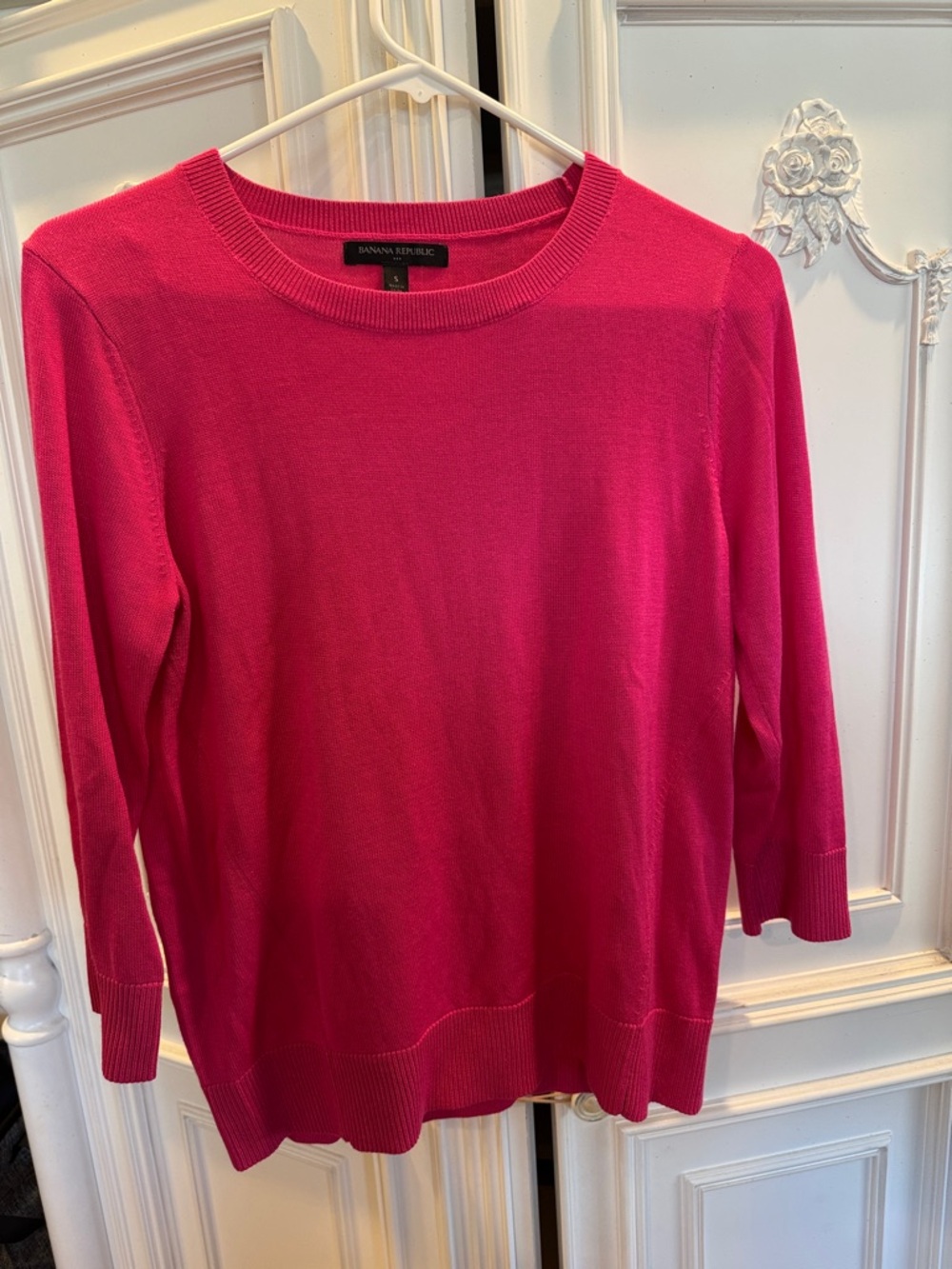 Banana Republic Bright Fuchsia Crewneck Sweater
